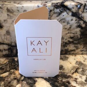 Kayali Vanilla 28 Sample 1.5ml Perfume Vial Spray Card